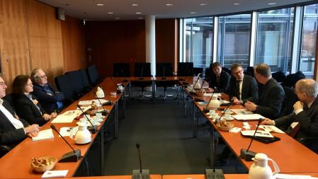 Parlamentarisches Frühstück zum neuen Energie-Eigenverbrauchmodell der Schweiz