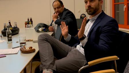 Diskussion während der Veranstaltung: Wir müssen bauen
